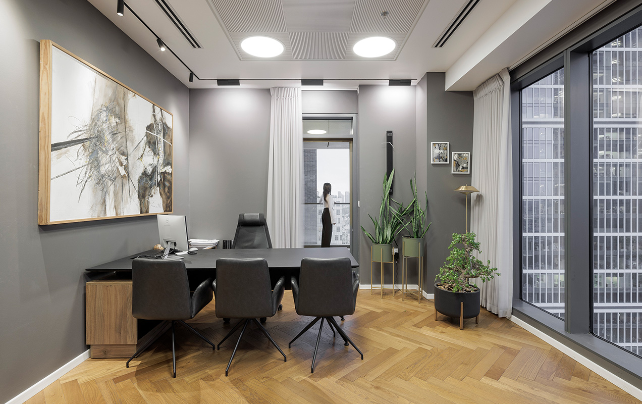 px 1272 inner protfolio page segev 2